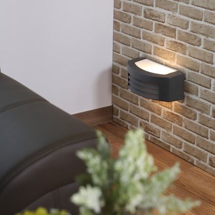 Ulkoseinävalaisin OLIANA 1xE27/60W/230V IP54 antrasiitti