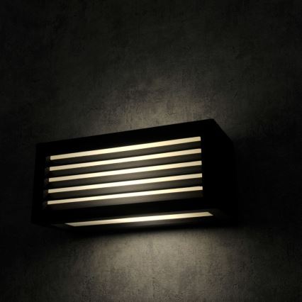 Ulkoseinävalaisin OSAKA 1xE27/12W/230V IP54