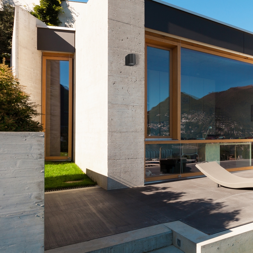 Ulkoseinävalaisin OVALIS 1xGU10/35W/230V IP44 musta