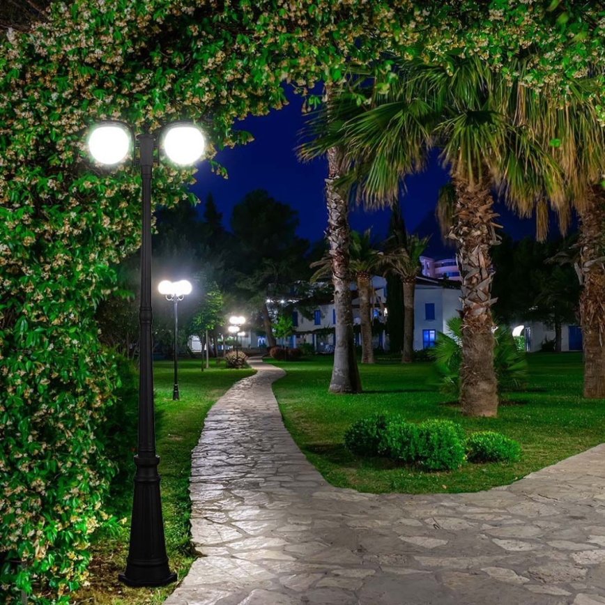 Ulkovalaisin 2xE27/60W/230V IP44 199 cm musta