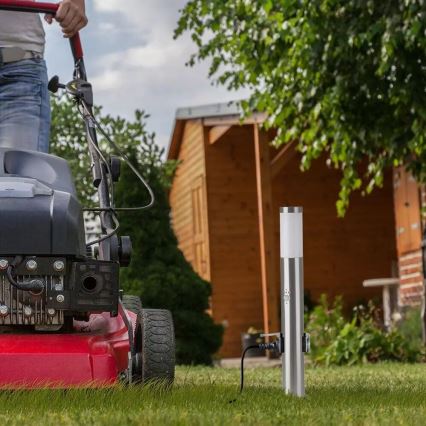 Ulkovalaisin anturilla + 2 pistorasiaa SCHUKO 1xE27/60W/230V IP44 60cm mattakromi