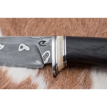 Uniikki Damascus-veitsi 8,6 cm tammi/kamelin luu