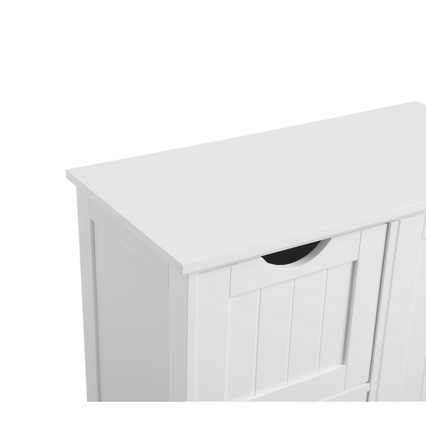 Valkoinen ZARA-kaappi