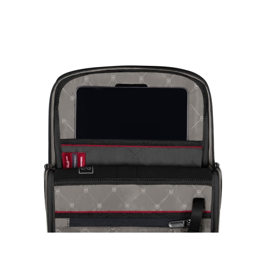 Victorinox - Altmont Modern olkalaukku 6 l musta