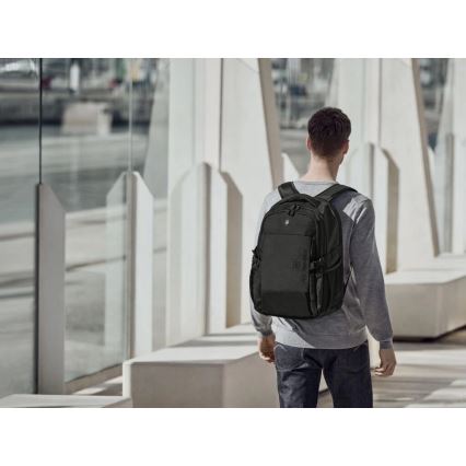 Victorinox - Kannettavan tietokoneen reppu 16 Deluxe Vx Sport EVO 32 l musta