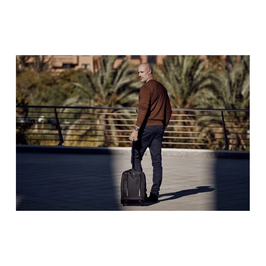 Victorinox - Kannettavan tietokoneen reppu 17 pyörillä Altmont Professional 20 l musta