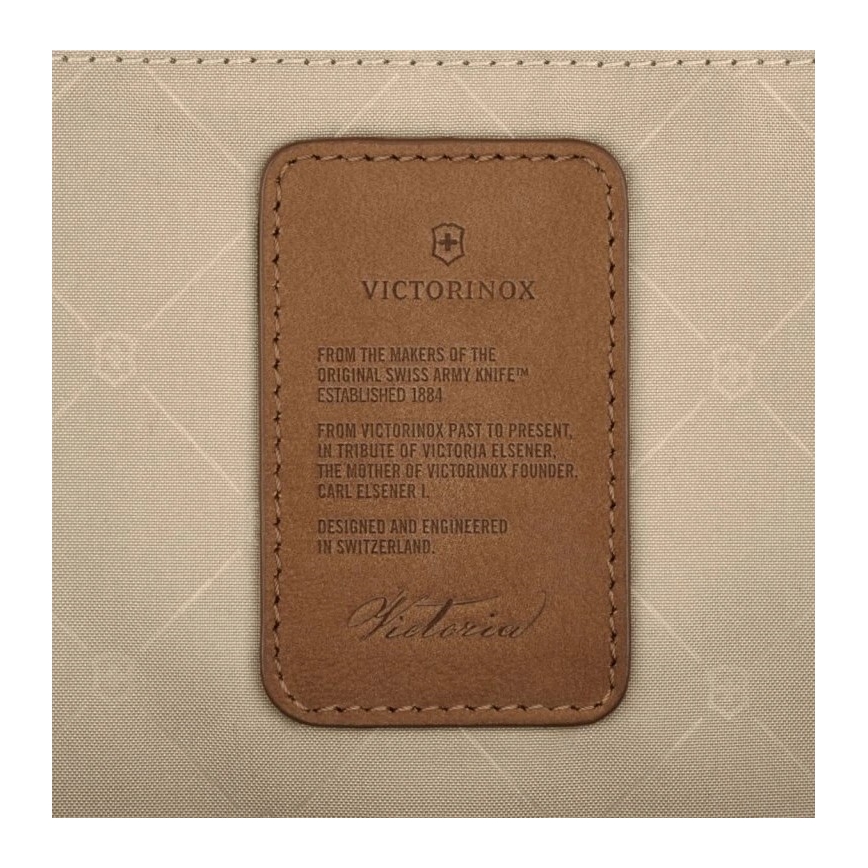 Victorinox - Kosmetiikkalaukku Victoria Signature Beauty 6 l musta