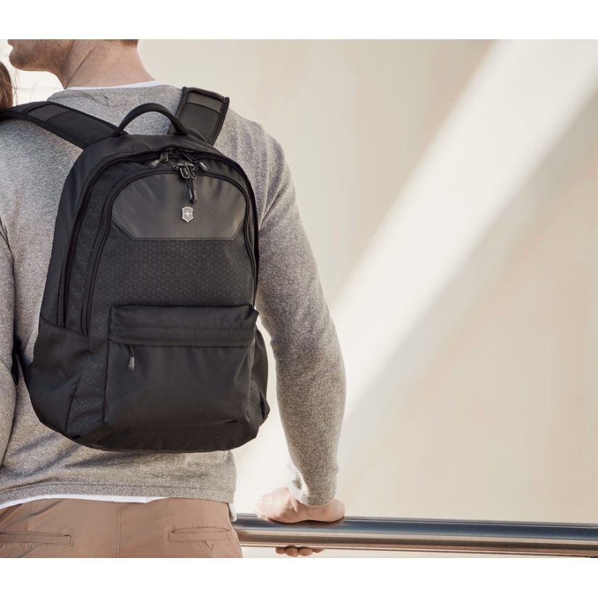 Victorinox - Reppu Altmont Original Standard 25 l musta