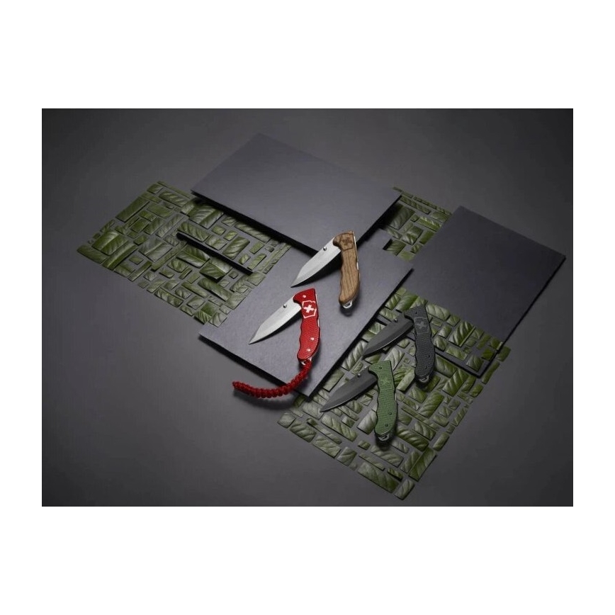 Victorinox - taskuveitsi EVOKE 13 cm punainen