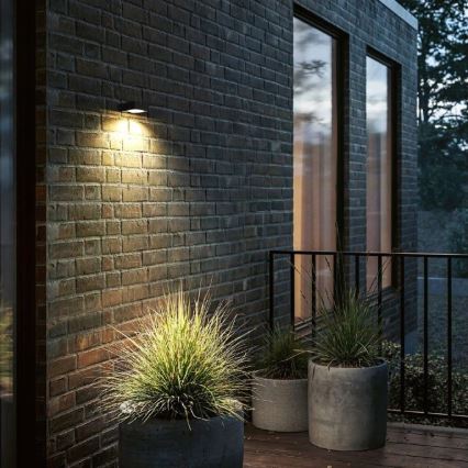Viking - LED himmennettävä aurinkokennolla toimiva seinävalaisin anturilla LED/2W/3,7V IP65 4000K 2000 mAh