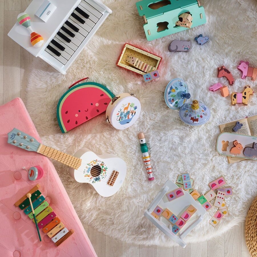 Vilac - Lasten puinen kitara Maailman eläimet Sarah Betz