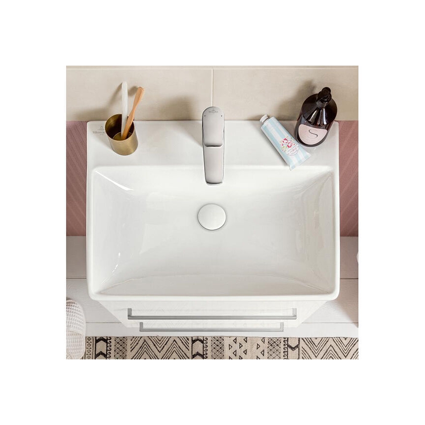 Villeroy & Boch 415860R1 - Seinäkiinnitteinen AVENTO-pesuallas 60x47 cm keramiikka/valkoinen