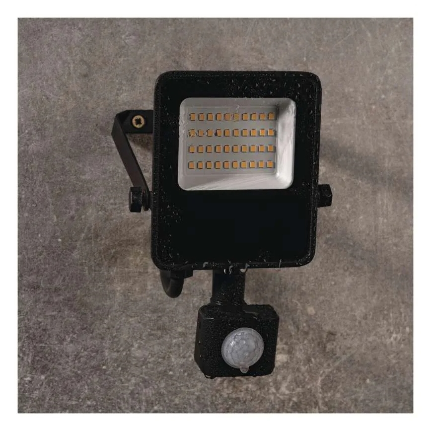 LED-valonheitin sensorilla VISIO LED/20W/230V 4000K IP65