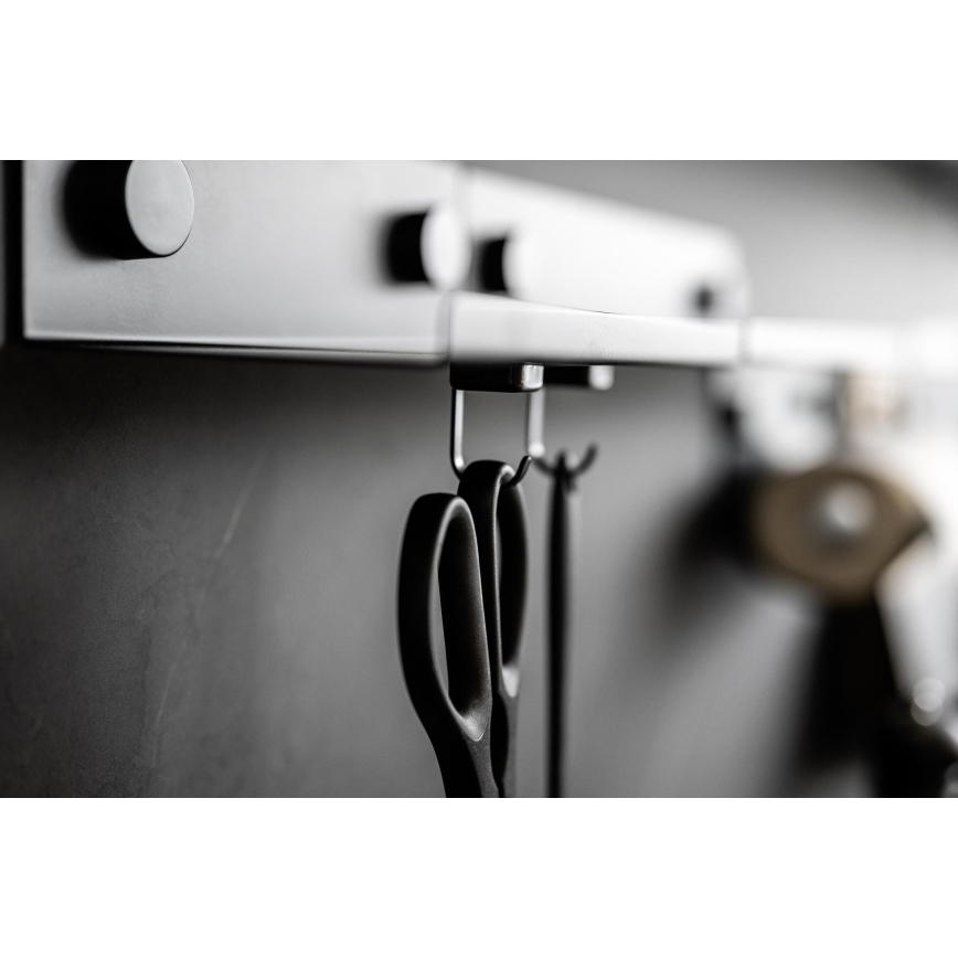 WENKO 71149800 - JET-koukut 2,2x3,9 cm musta/hopea