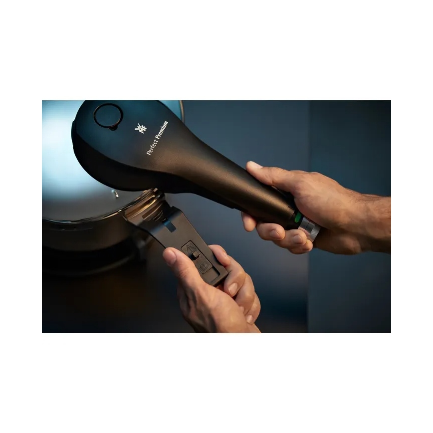 WMF - Painekattilasetti 4,5 l + 3 l PERFECT PREMIUM