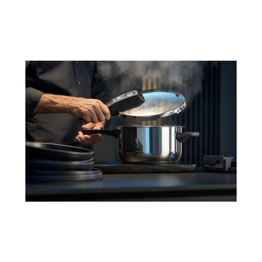 WMF - PERFECT-painekattilasetti 6,5 l + 3 l, ruostumattomasta teräksestä